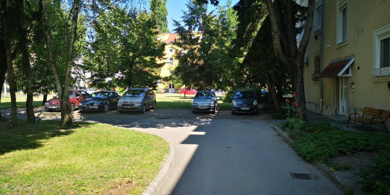 Patak Apartman Έγκερ Εξωτερικό φωτογραφία
