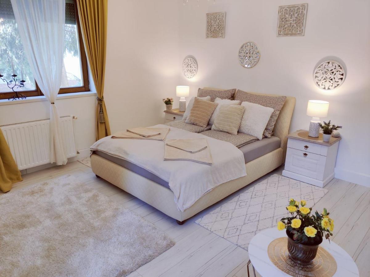 Patak Apartman Έγκερ Εξωτερικό φωτογραφία